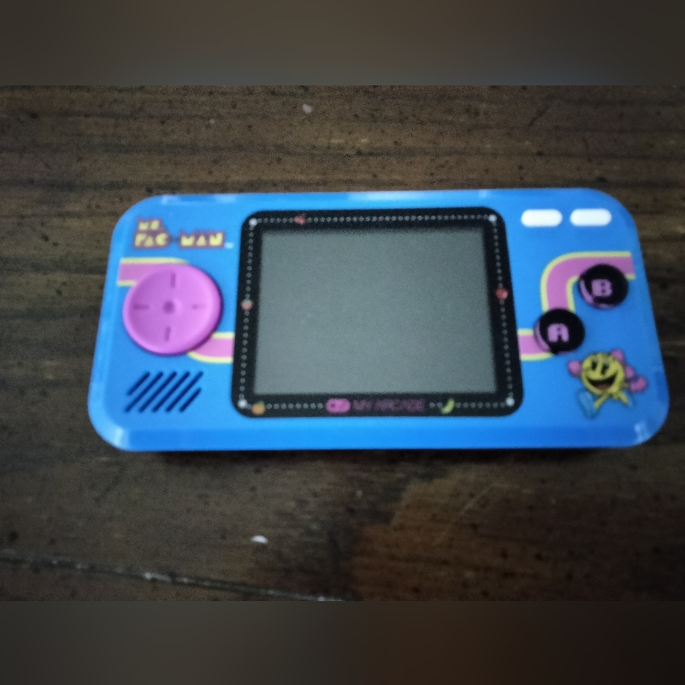 Handheld Ms. Packman electronic game - Picture 4 of 4